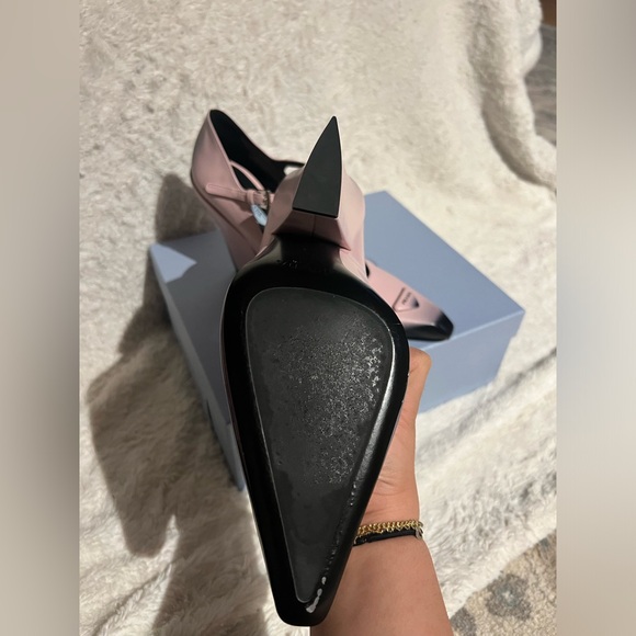 NIB Prada Logo Toe Mary Jane Pump - Picture 12 of 16